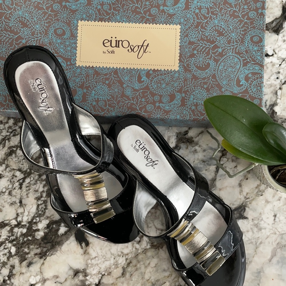 Sayde Black Patent Euro soft by Sofft